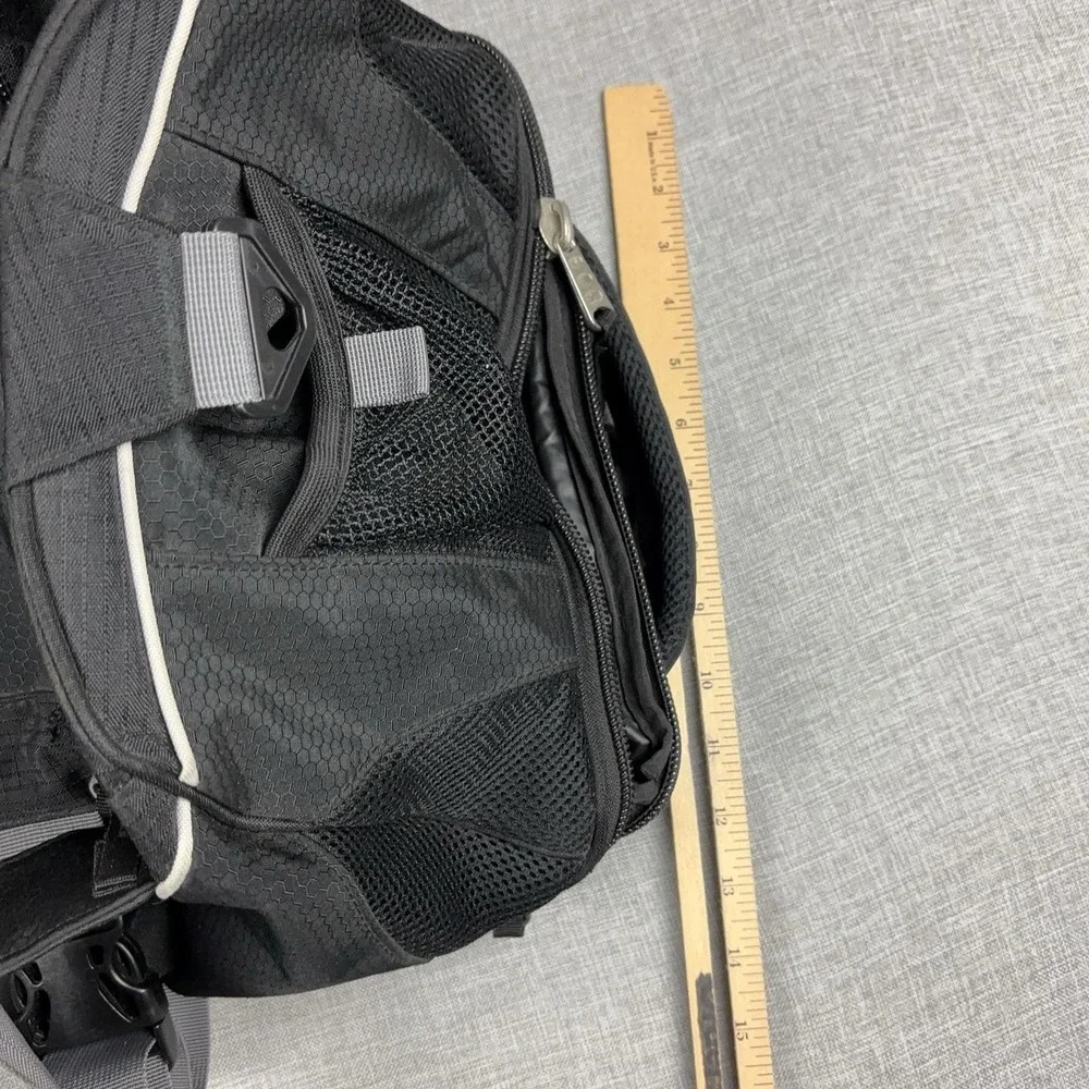 High Sierra Black Duffle Bag 23